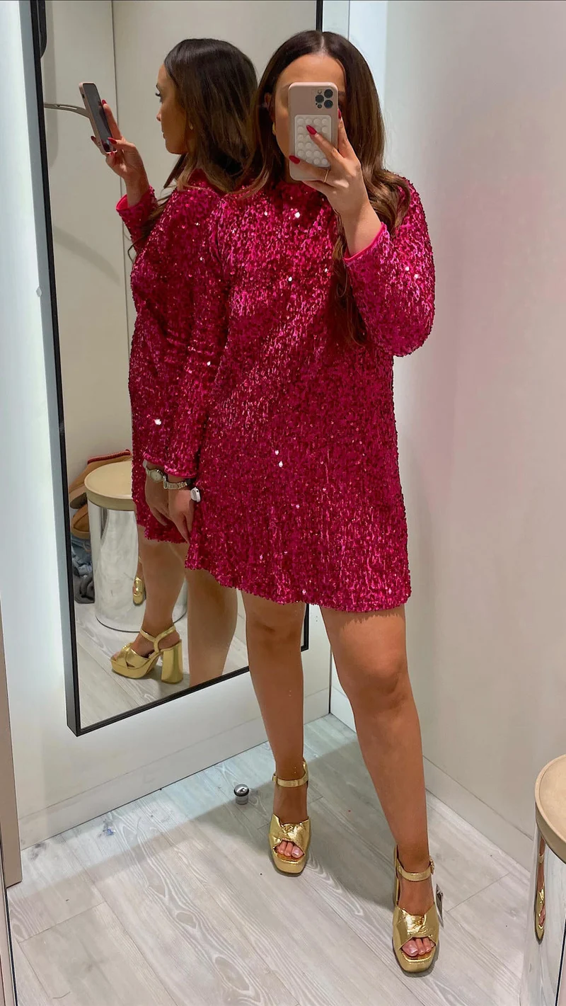 BONNIE | Elegantes Paillettenkleid mit Rundhalsausschnitt und langen Ärmeln