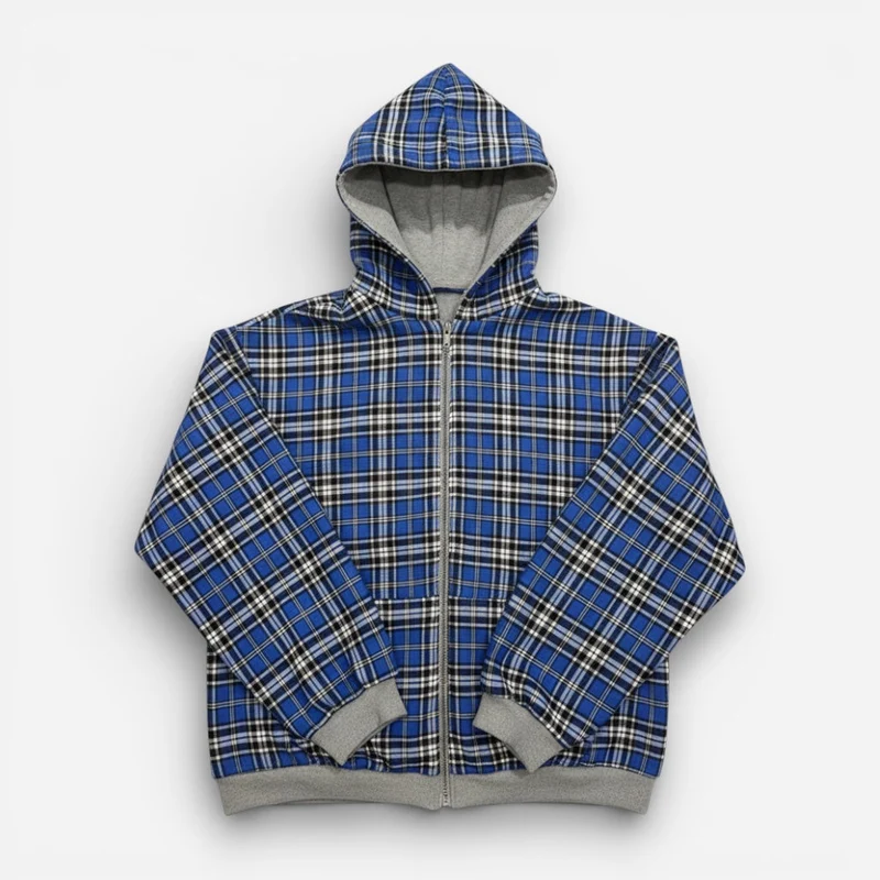 Oversized 2-in-1 Wende-Hoodie mit Karoseite