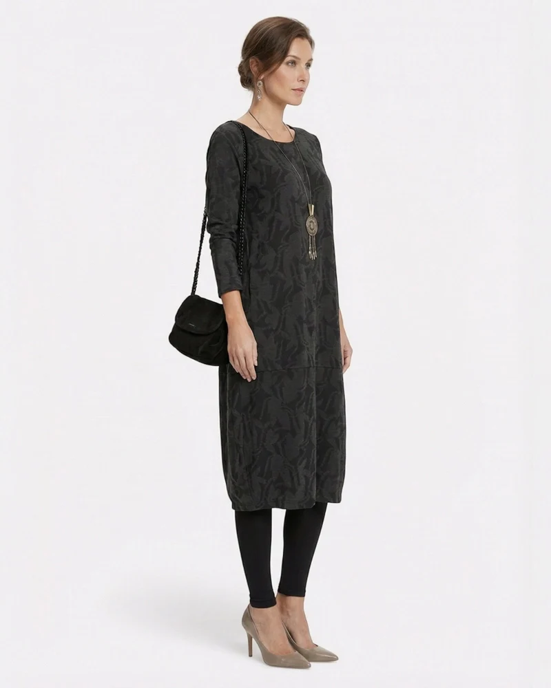 Langarmiges Winter Midi Strickkleid mit bedrucktem Muster