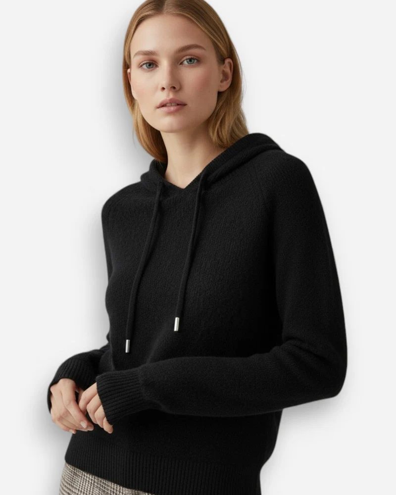 Weicher gerippter pullover für Damen mit Kapuze