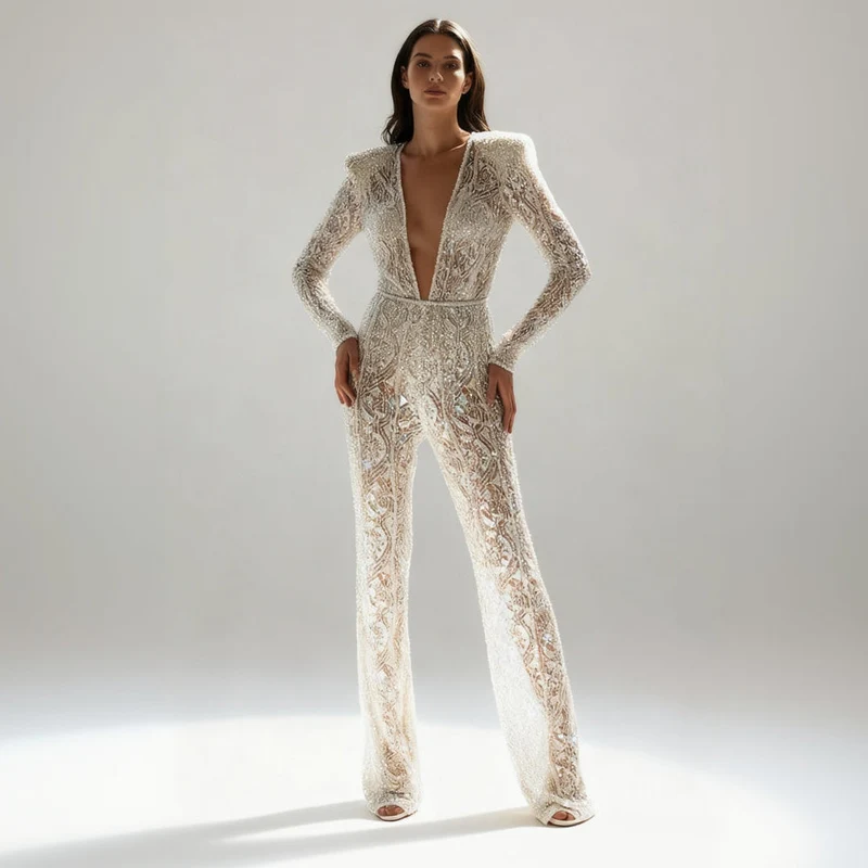 Jumpsuit für Damen mit tiefem V-Ausschnitt und Pailletten