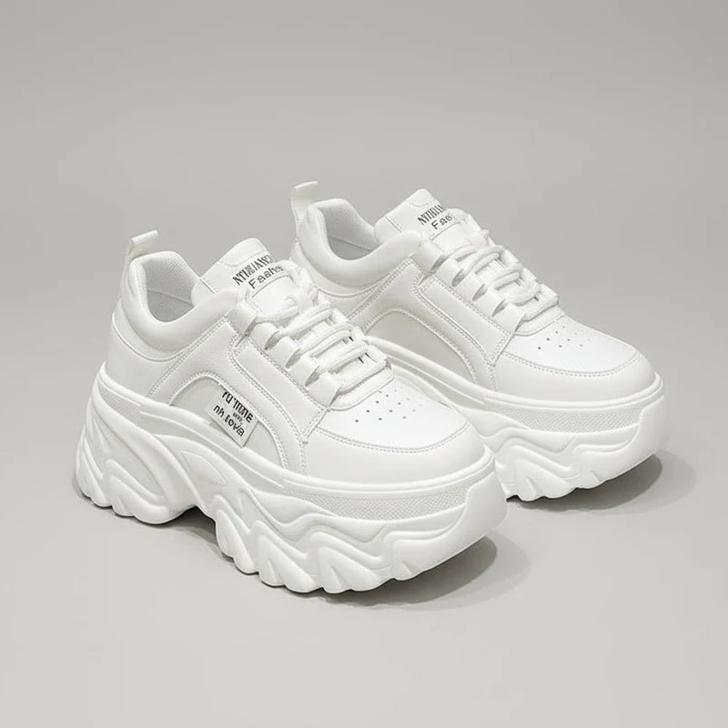 Chunky Sneaker für Damen mit Memory Foam in bequemer Weite