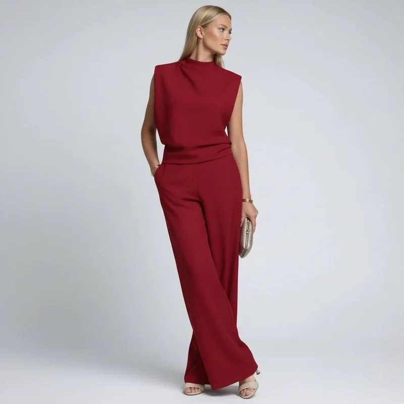 Weites Set im Jumpsuit Design mit Kurzarm Oberteil und Hohem Kragen