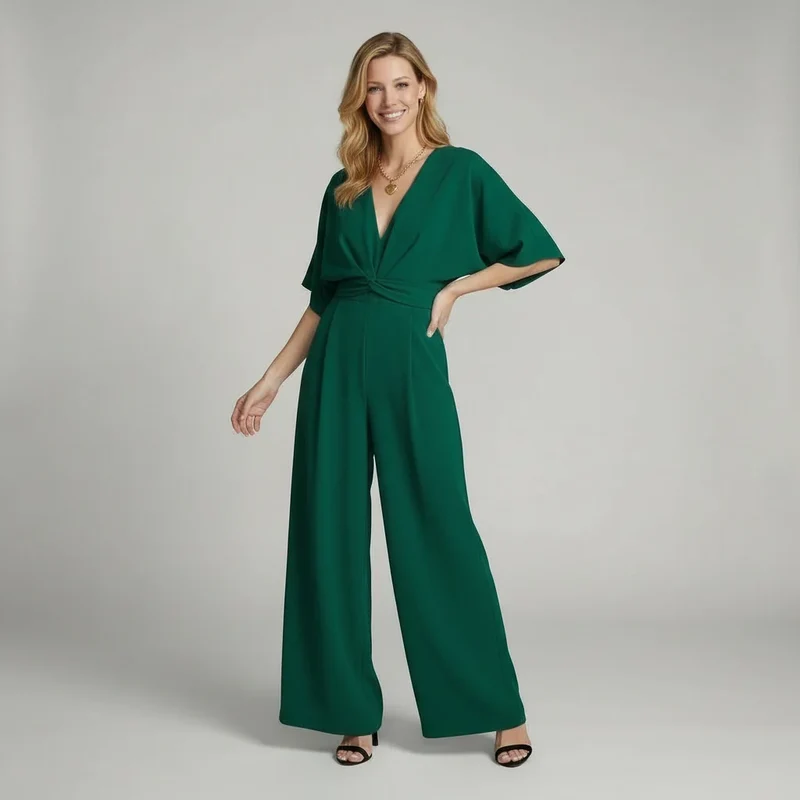 Eleganter Jumpsuit mit kurzen Ärmeln und V-Ausschnitt