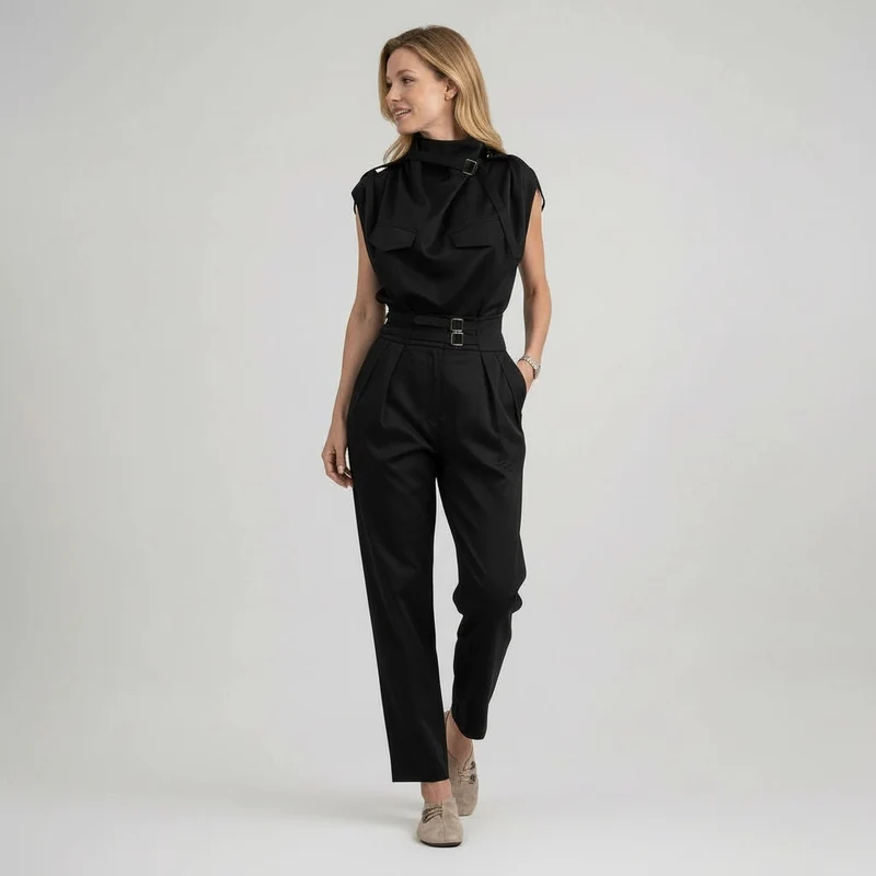 Tailliertes Damen Set aus ärmellosem Top und Hose mit hoher Taille im Jumpsuit Look