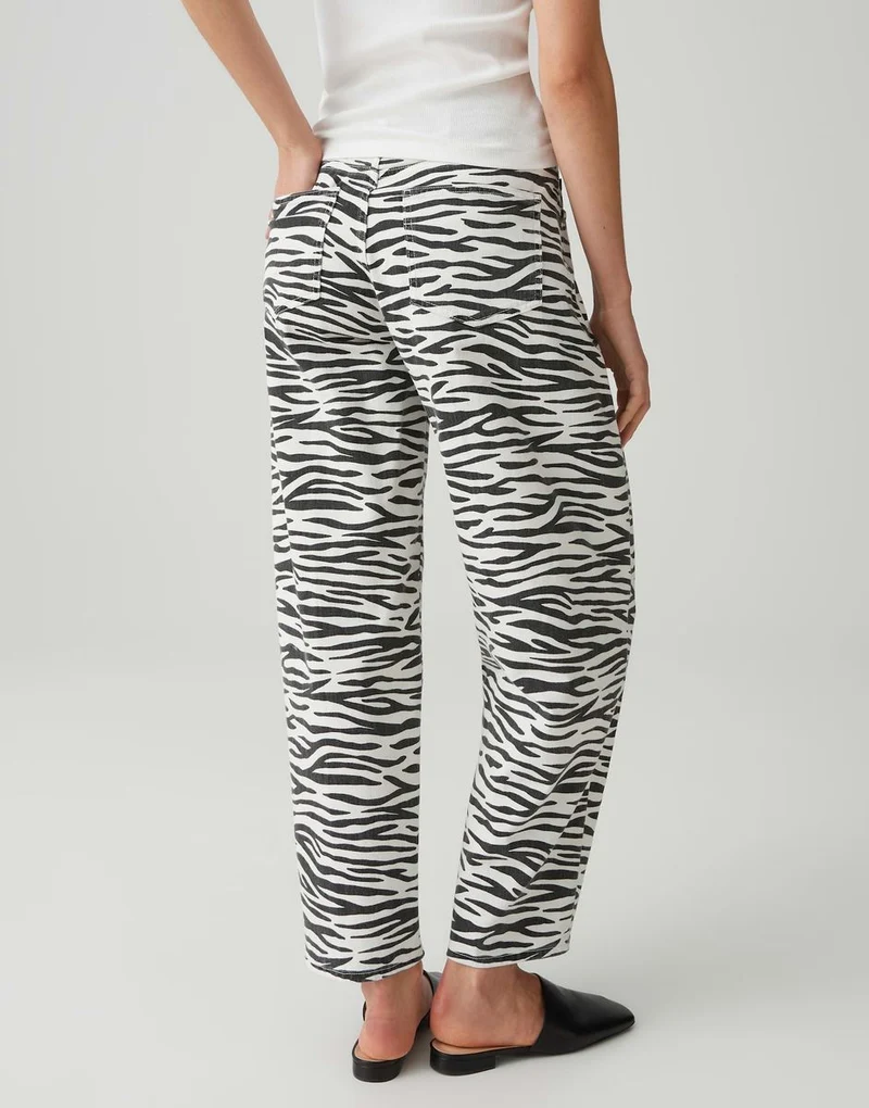 Mari clear zebra