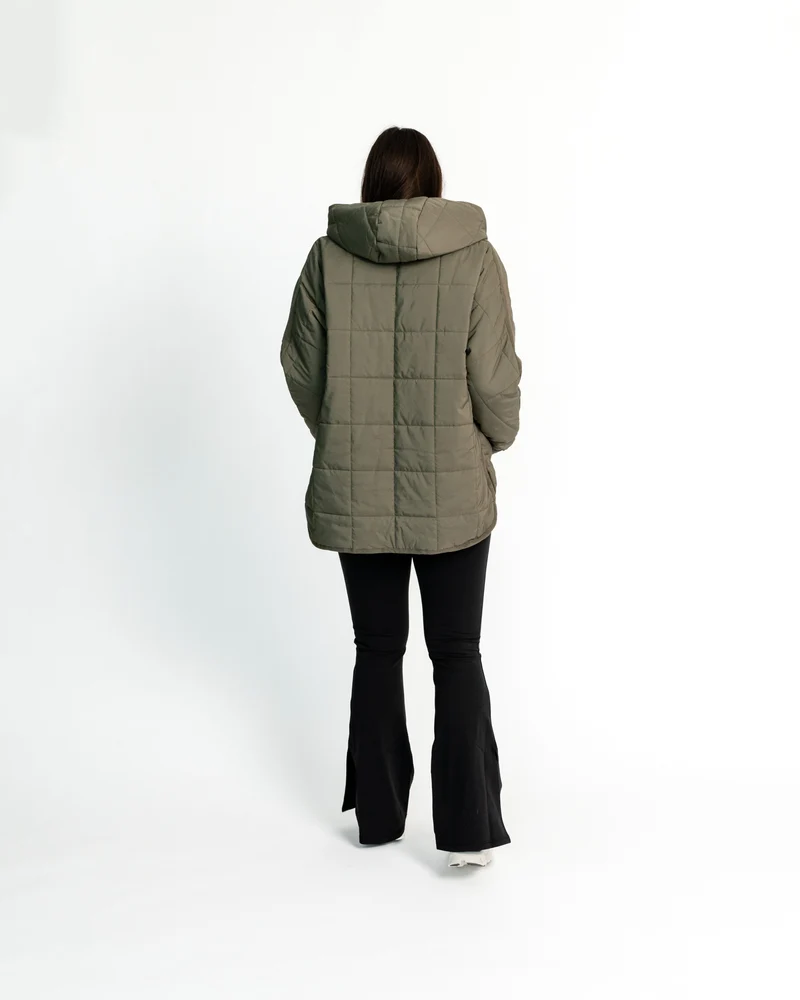 Windbreaker Jacke (mit Kapuze)