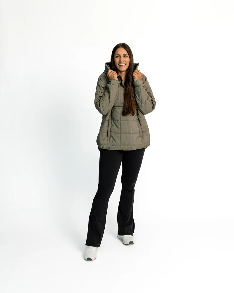 Windbreaker Jacke (mit Kapuze)