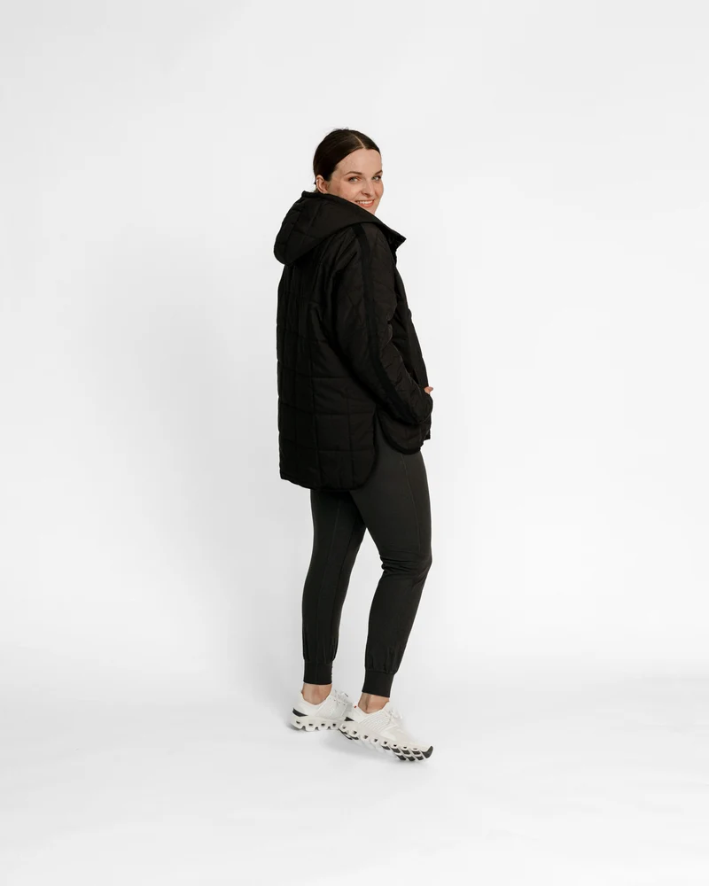 Windbreaker Jacke (mit Kapuze)