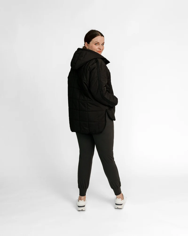 Windbreaker Jacke (mit Kapuze)