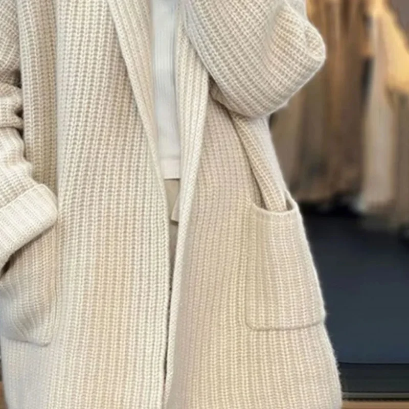 Damen Lange Strickjacke mit Rippenmuster und Schalkragen