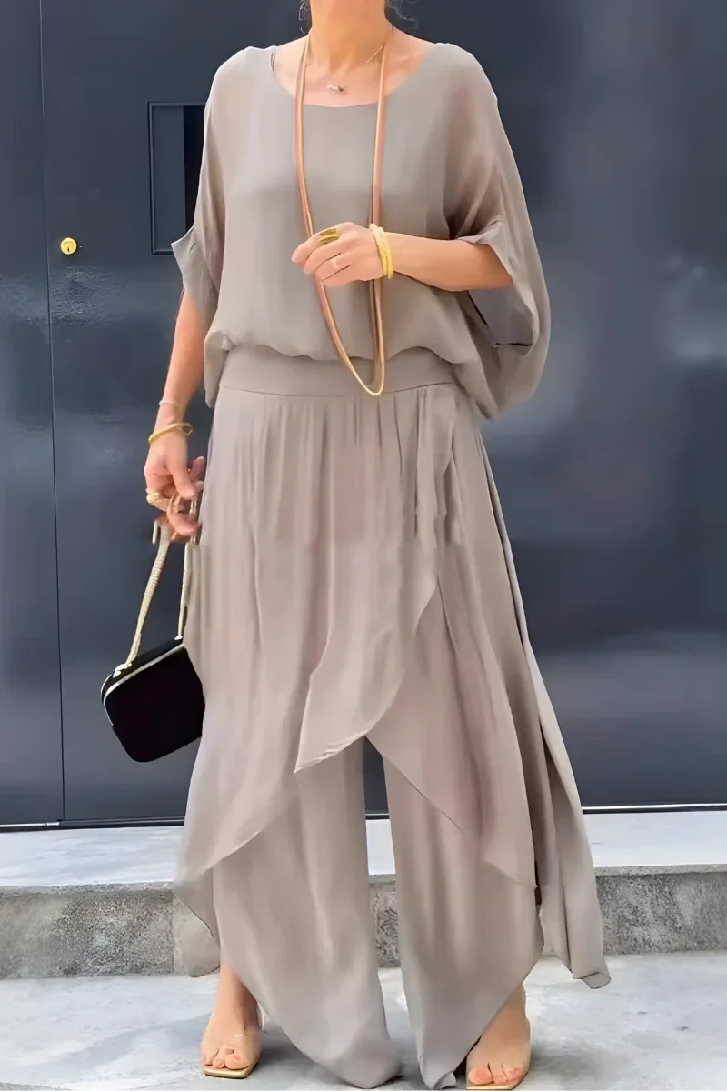 Damen Set mit weitem Oberteil und asymmetrischer Hose