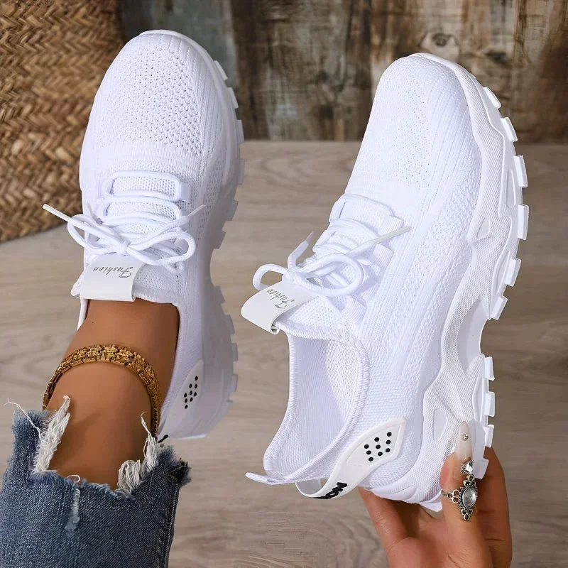 Damen Sneaker mit Strickdesign und verstärkter Sohle