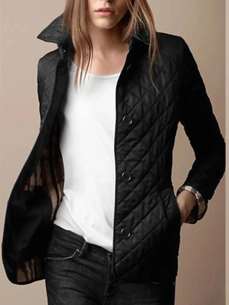 Elegante Damen Steppjacke mit Knopfverschluss