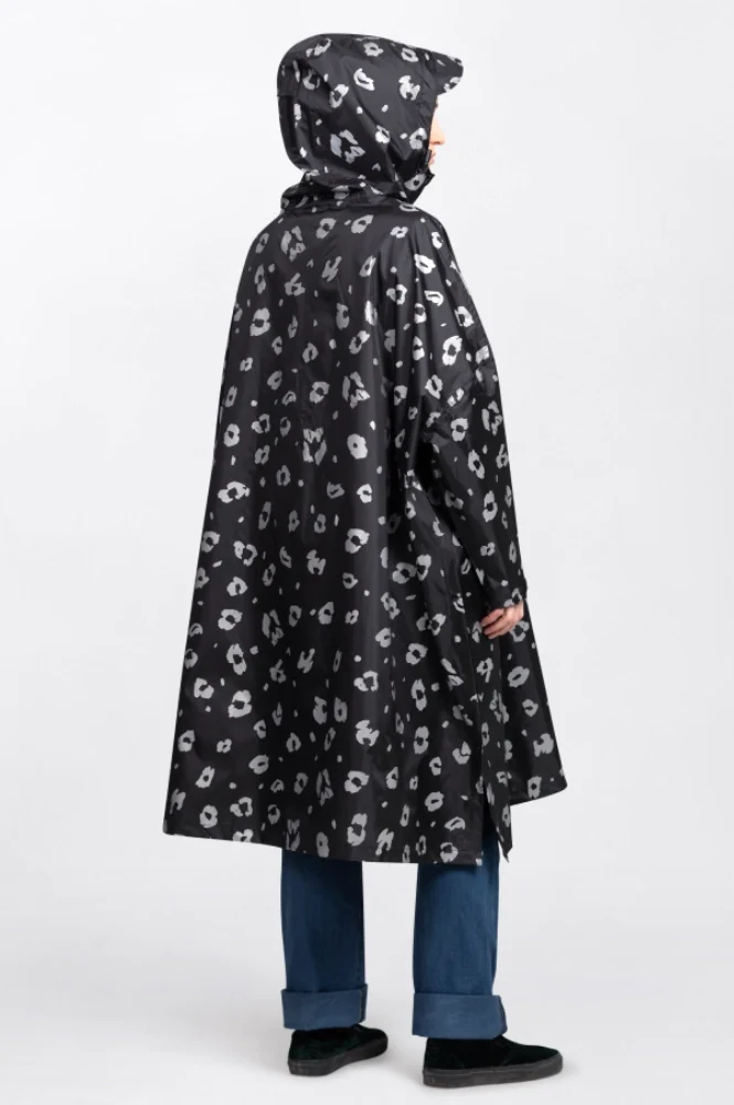Reflektierender Regenponcho
