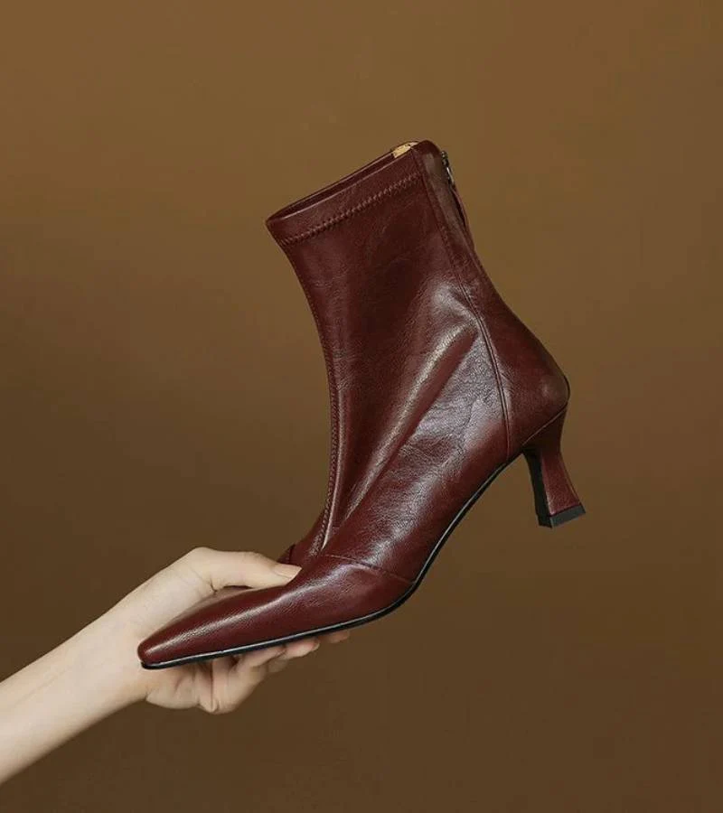 Amelia – Elegante Stiefeletten mit Absatz