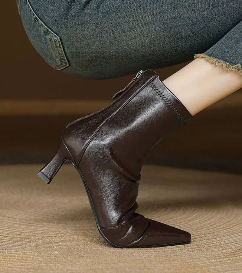 Amelia – Elegante Stiefeletten mit Absatz