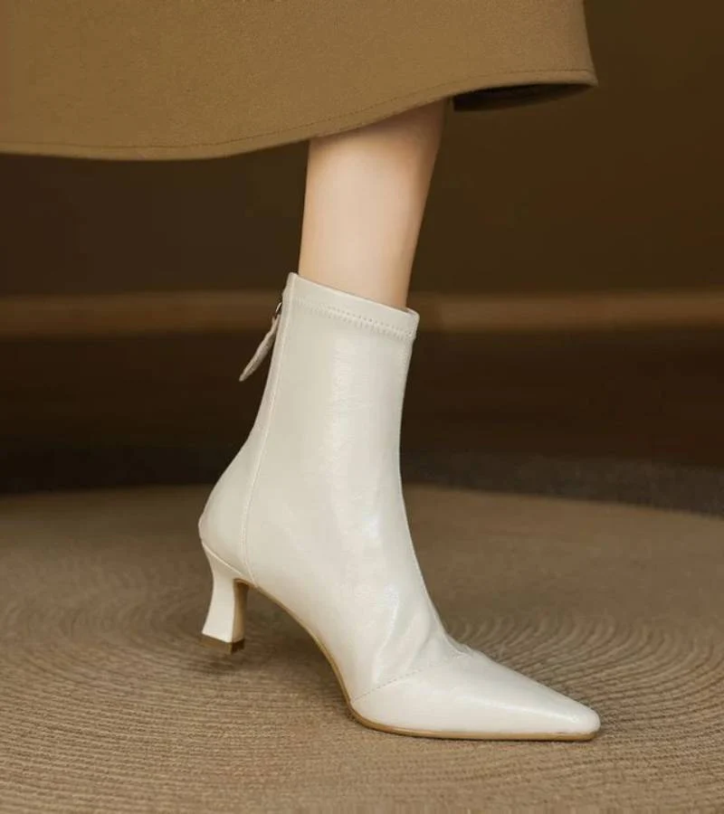 Amelia – Elegante Stiefeletten mit Absatz