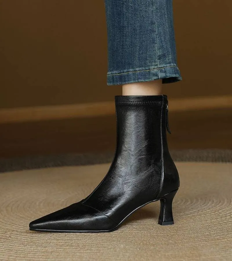 Amelia – Elegante Stiefeletten mit Absatz