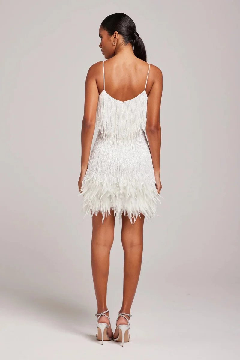 Astrid Fjerfrynsede Minikleid – Glamouröses Perlenbesetztes Festkleid