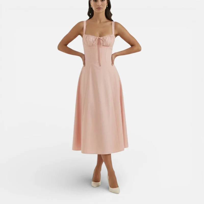 Sommerkleid für Damen in Midi-Länge mit Trägern und Seitenschlitz