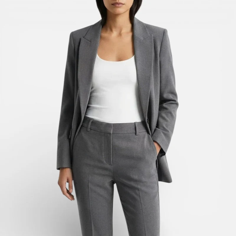Damen Hosenanzug Blazer und Stoffhose
