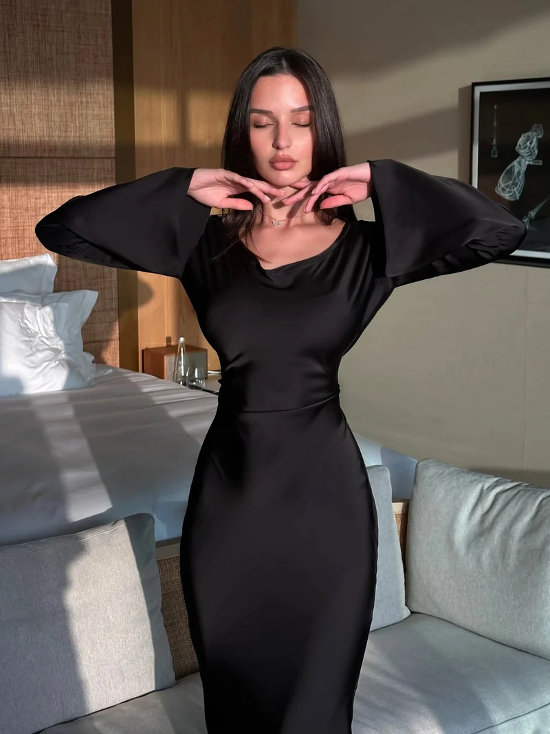 Katja | Damen Elegantes Satin Maxikleid mit langen Ärmeln