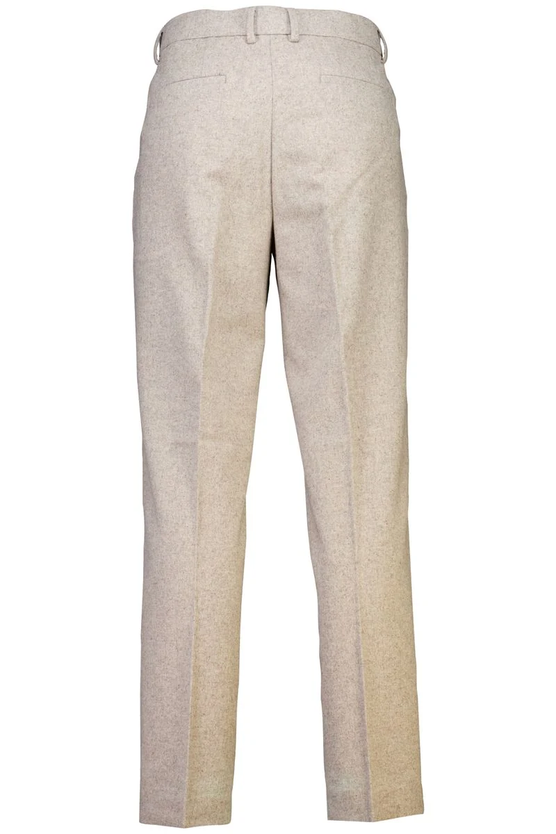 Formelle Hose mit dezenten Bügelfalten