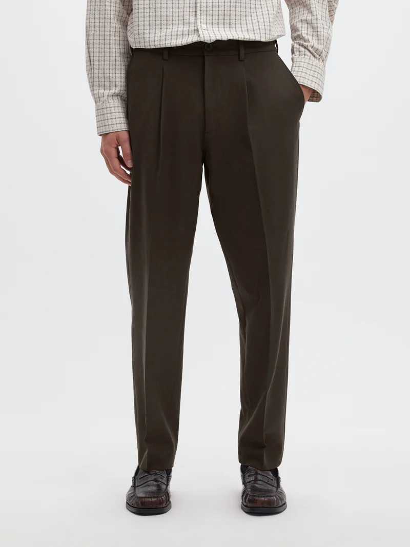 FINN Hose im Tapered Fit mit Stretchanteil