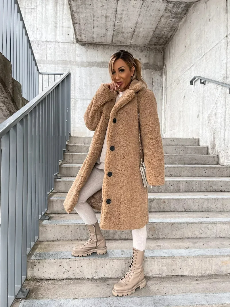 Lea | Eleganter Damen Trenchcoat für vielseitige Anlässe