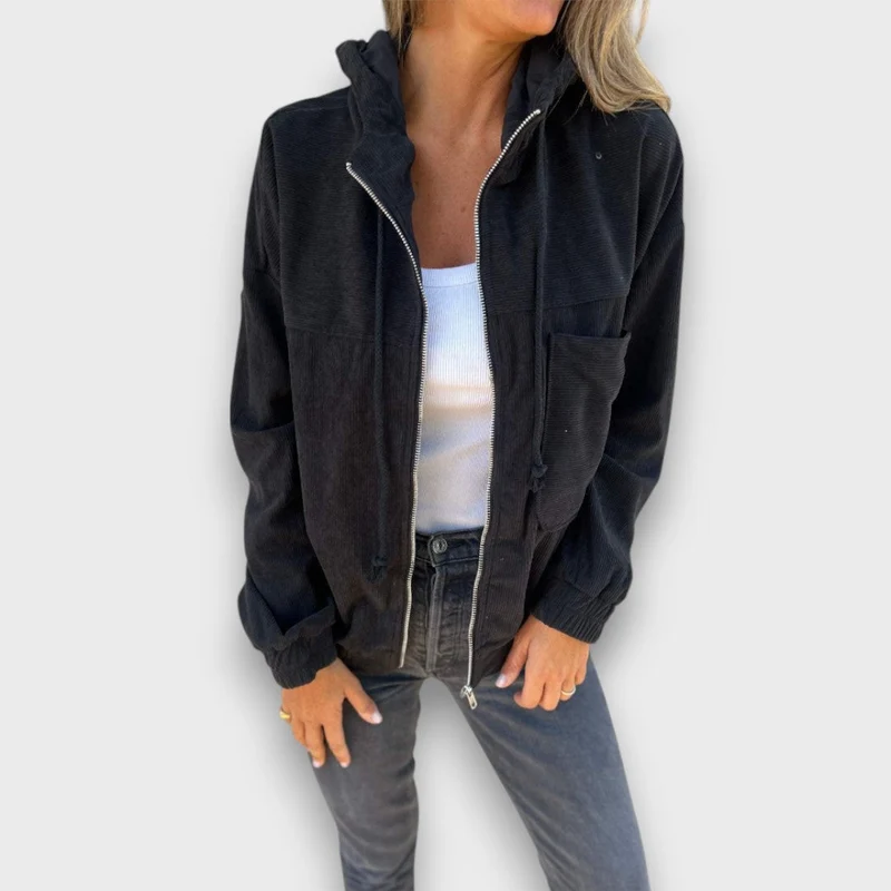 Danna – Cordjacke mit Kapuze und Retro-Charme