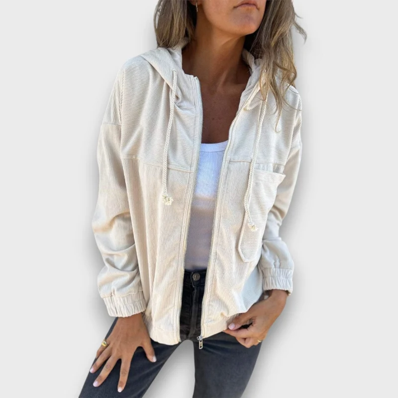 Danna – Cordjacke mit Kapuze und Retro-Charme