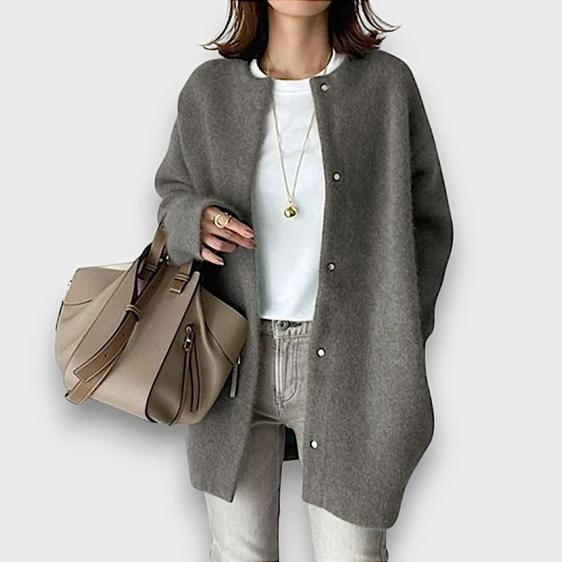 Teresa – Weicher Wollcardigan mit eleganter Linie