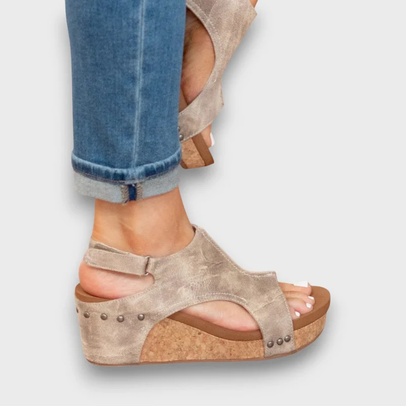 Liane – Keilsandalen mit Softleder-Effekt