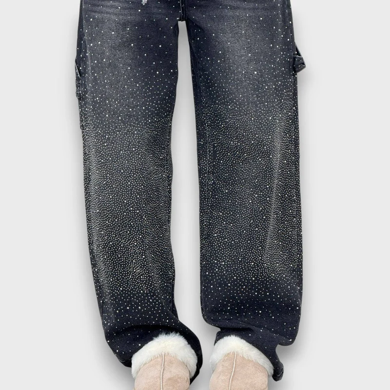 Nolene – Jeans mit Funkel-Finish und urbanem Charakter
