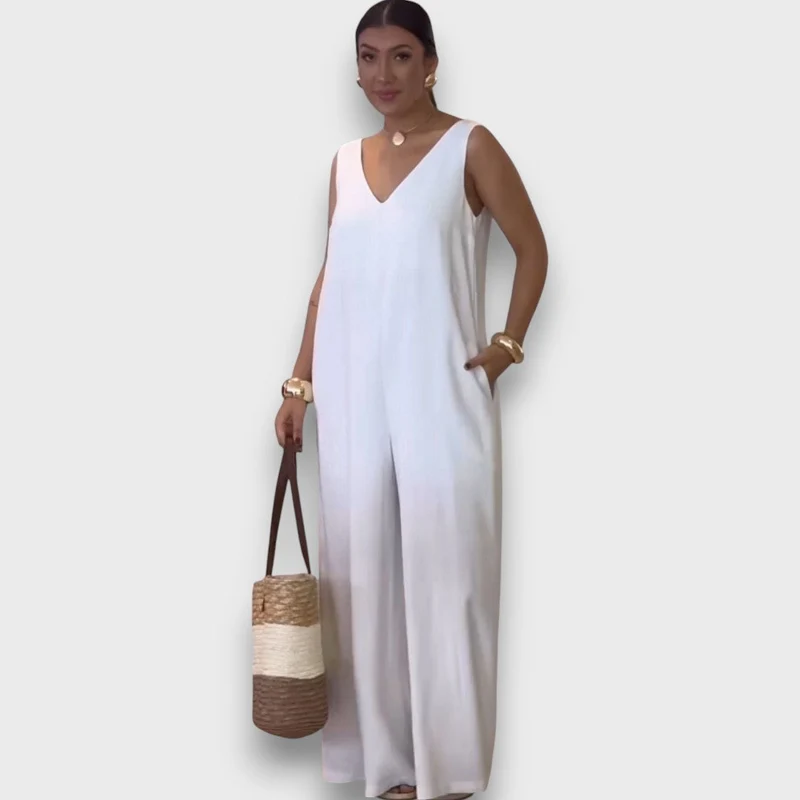 Aubrine – Fließender Jumpsuit mit V-Ausschnitt