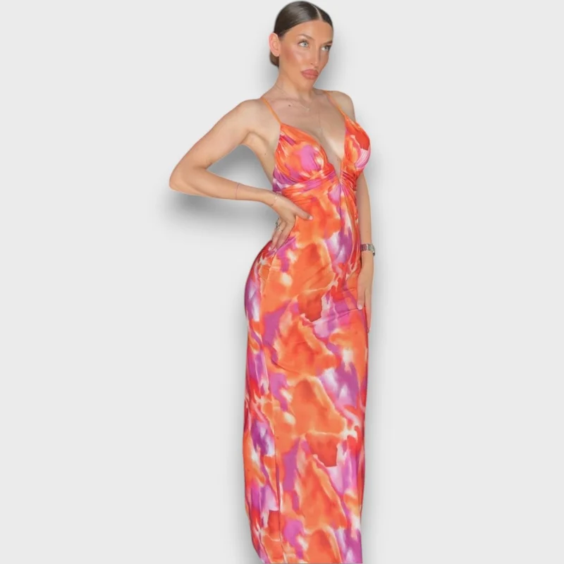 Ravena – Figurbetontes Sommerkleid mit Spaghettiträgern