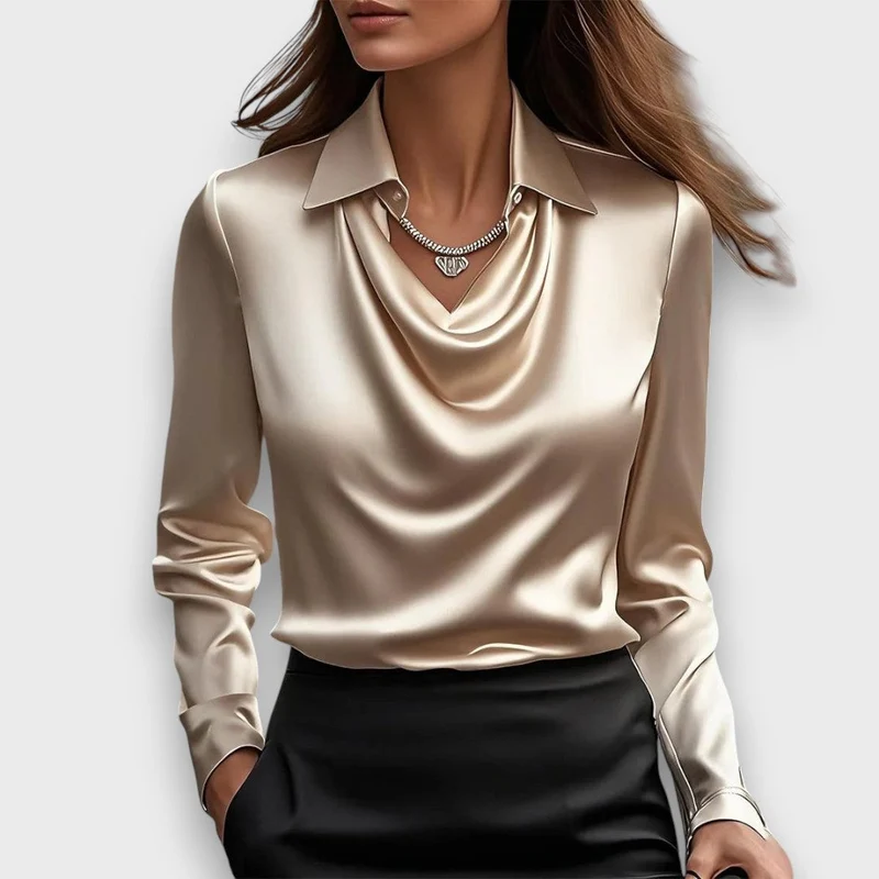 Melvine – Satiniert glänzende Bluse mit Drapierung
