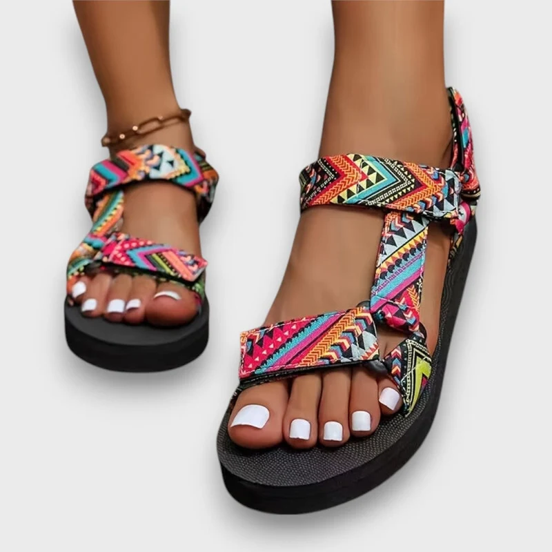 Selenaa – Bunte Komfort-Sandale
