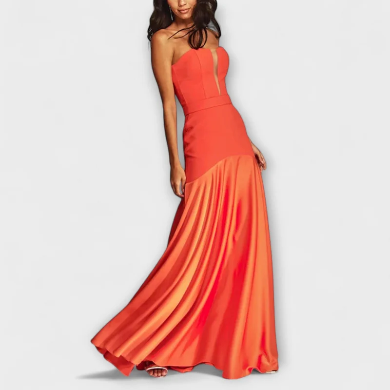 Vadena – Schulterfreies Maxikleid mit V-Ausschnitt