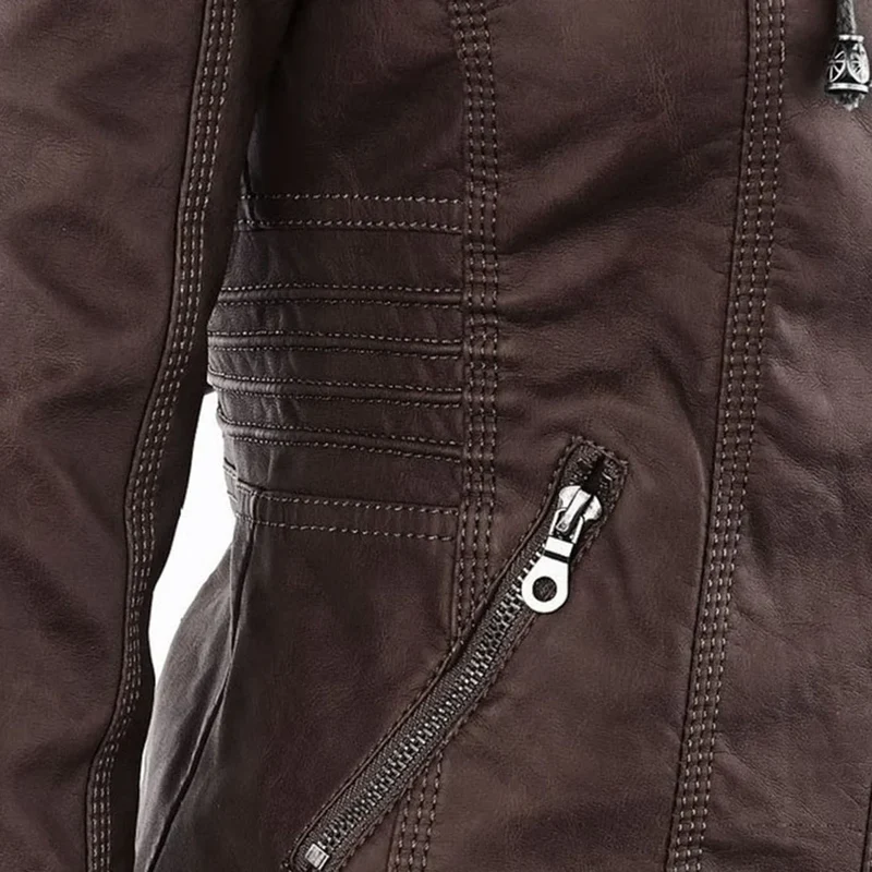 Damenjacke mit verstellbarer Kapuze und Reißverschlüssen