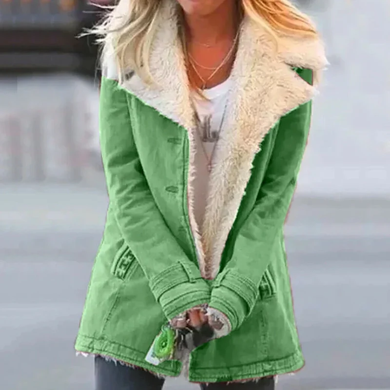 Damen Winterjacke mit Plüschfutter und Reißverschluss