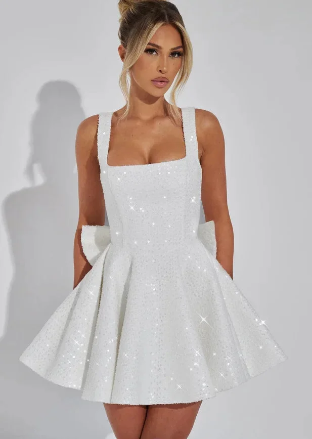 Damen Funkelndes Minikleid mit ausgestelltem Schnitt