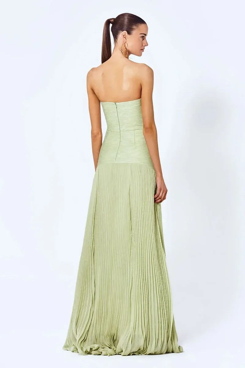 Damen Maxikleid in Olivgrün mit trägerlosem Design