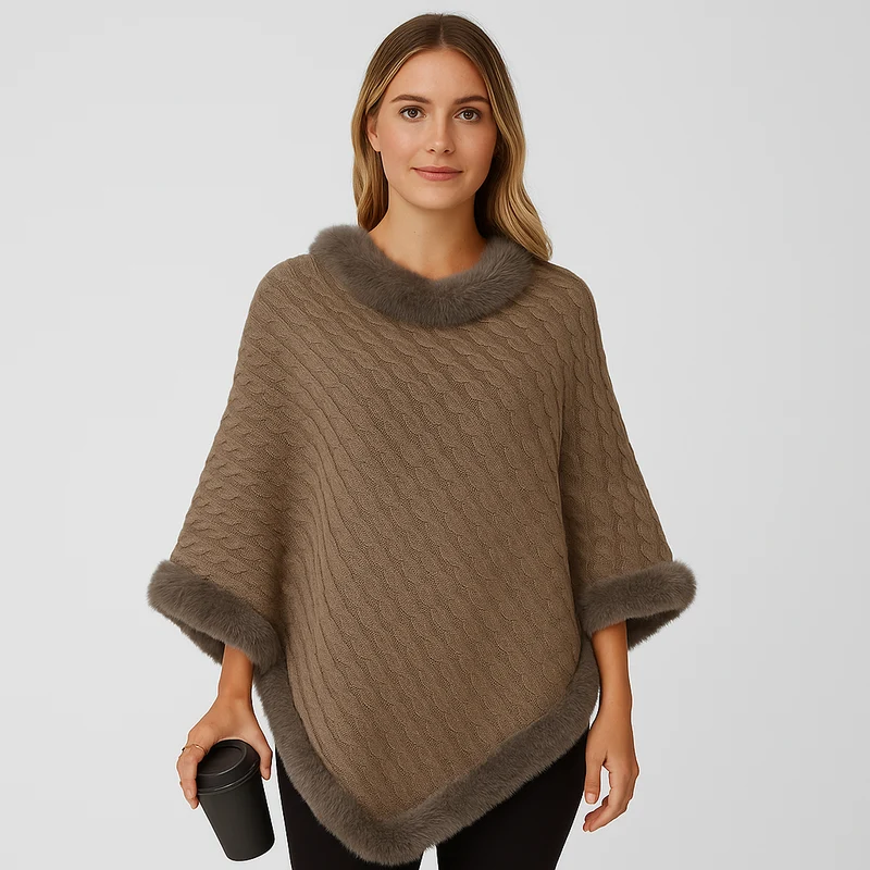Loretta | Zopfmuster-Pullover mit Fledermausärmeln und Pelzbesatz