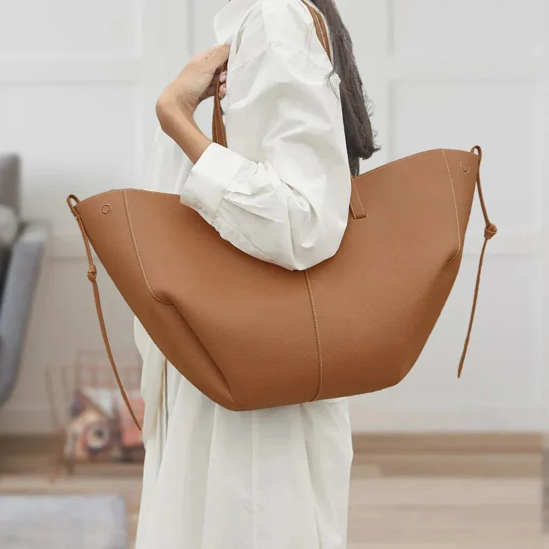Lena | Großzügige Damen Laptoptasche Kunstleder Vintage-Stil