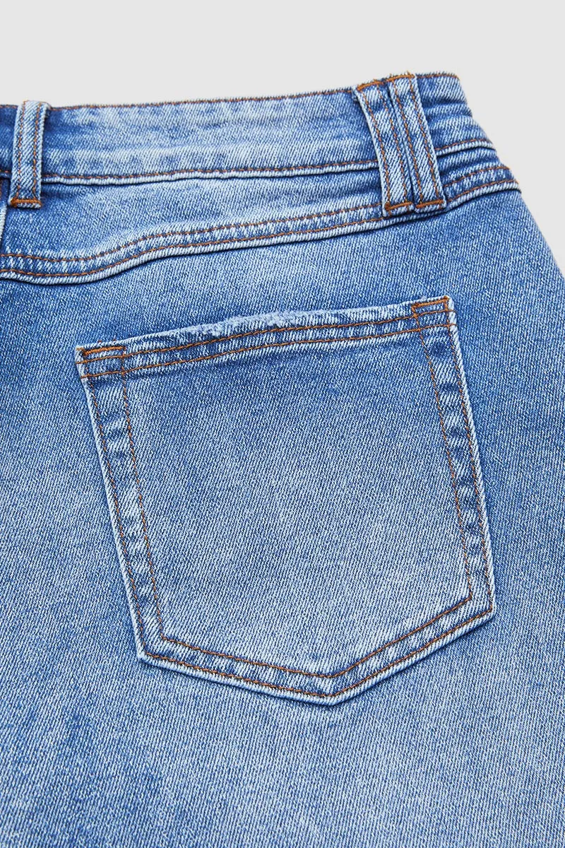 Lena | Klassische gerade Damen Jeans mit mittlerem Bund