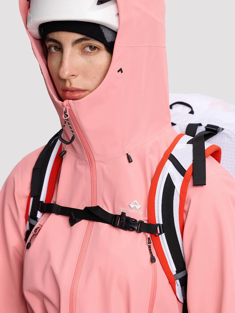 Pioneer Camp POLARIS Women's Versatile Mountain Hardshell