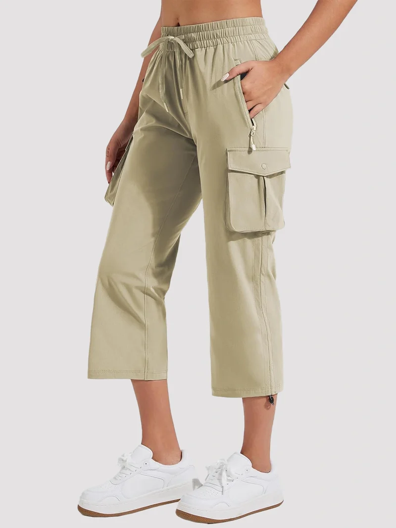 Women's Lightweight Quick-Dry Cargo Capri Pants