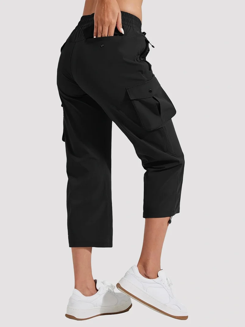 Women's Lightweight Quick-Dry Cargo Capri Pants